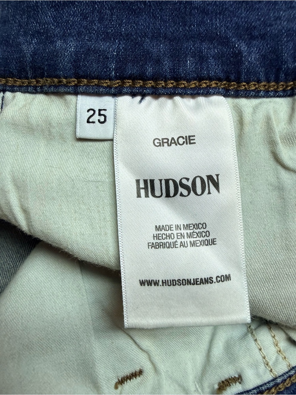 Hudson Gracie Midrise Cut Off Denim Shorts Blue Raw Hem Stretch Womens Size 25 - Picture 10 of 11